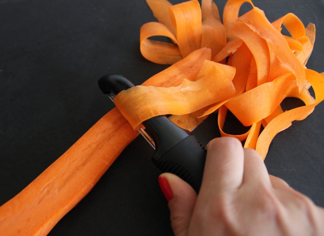 how-to-shave-carrots