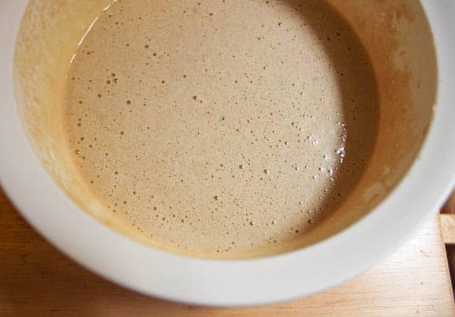 Carrot-cake-whoopie-pies-with-maple-cream-cheese-frosting-step-4