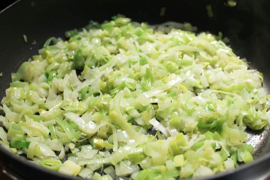 Mushroom-White-Bean-and-Brown-Rice-Casserole-With-Bacon-and-Gruyere-step-3