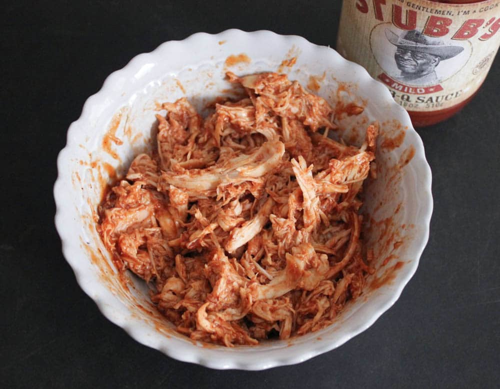 Barbecue-Chicken-Grilled-Cheese-with-Avocado-Cilantro-and-Red-Onion-step-2