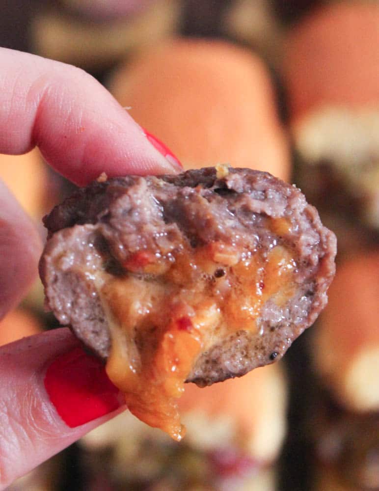 Bacon-and-smoked-cheddar-stuffed-cheeseburger-sliders-with-jalapeno-relish-9