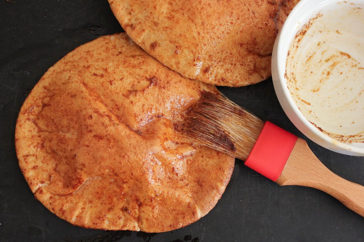 Chipotle-Hummus-with-Homemade-Chili-Lime-Pita-Chips-step-2