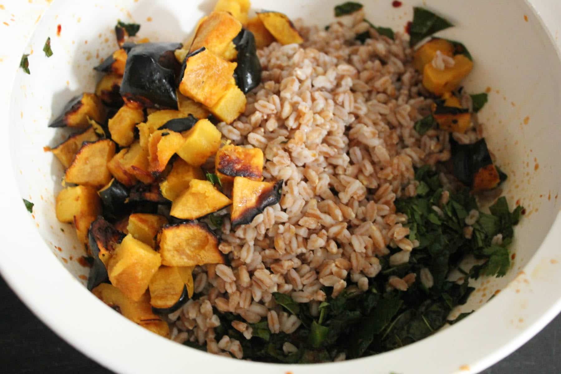 Farro-with-Chipotle-Glazed-Acorn-Squash-Kale-Toasted-Pepitas-Feta-step-9