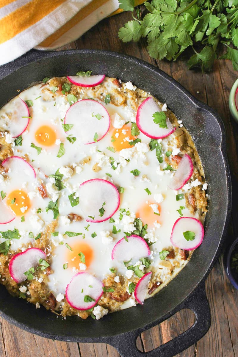 baked-eggs-with-quinoa-chicken-sausage-and-salsa-verde-2