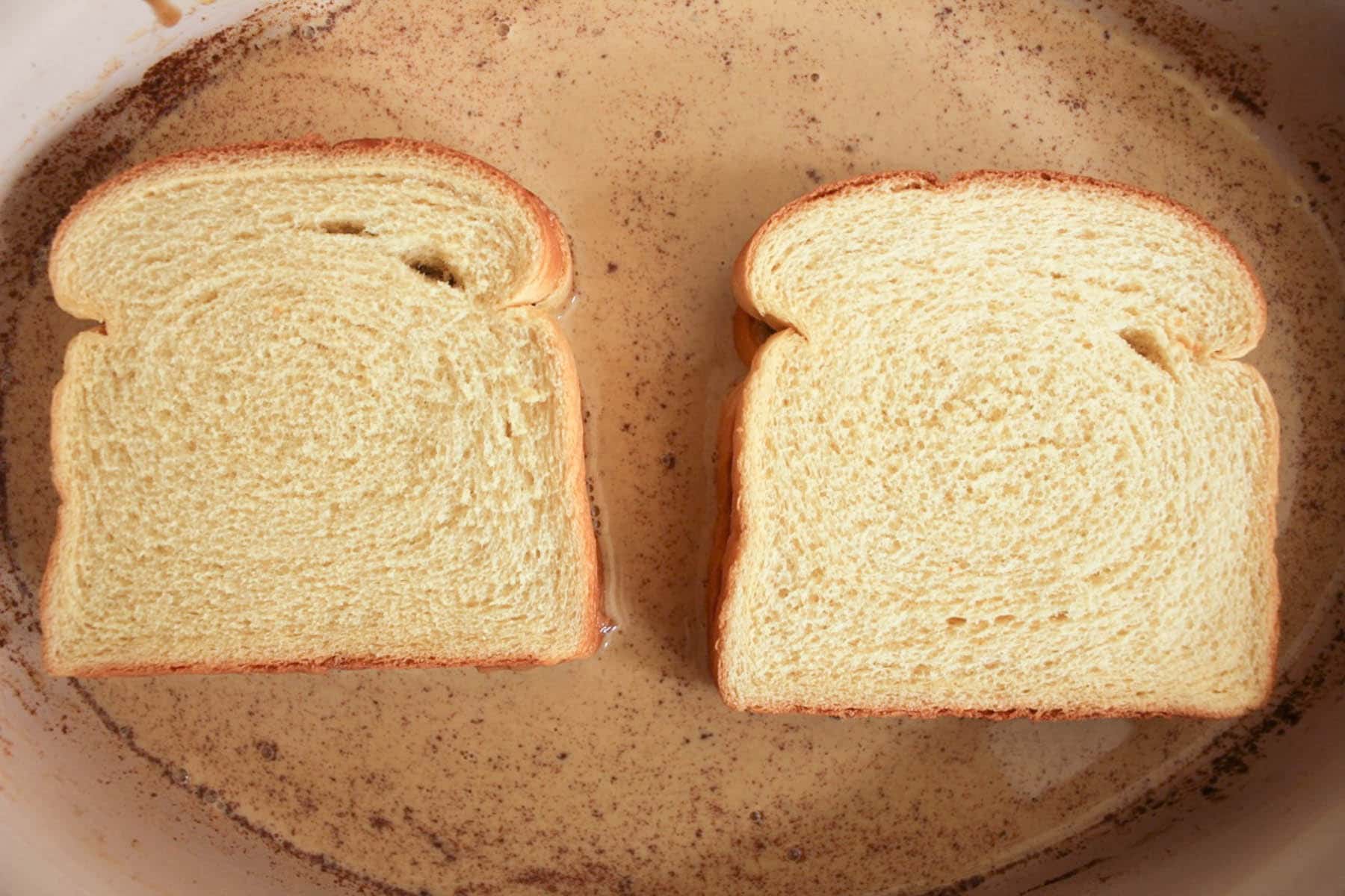 peanut-butter-and-bacon-stuffed-french-toast-with-caramelized-bananas-step-8