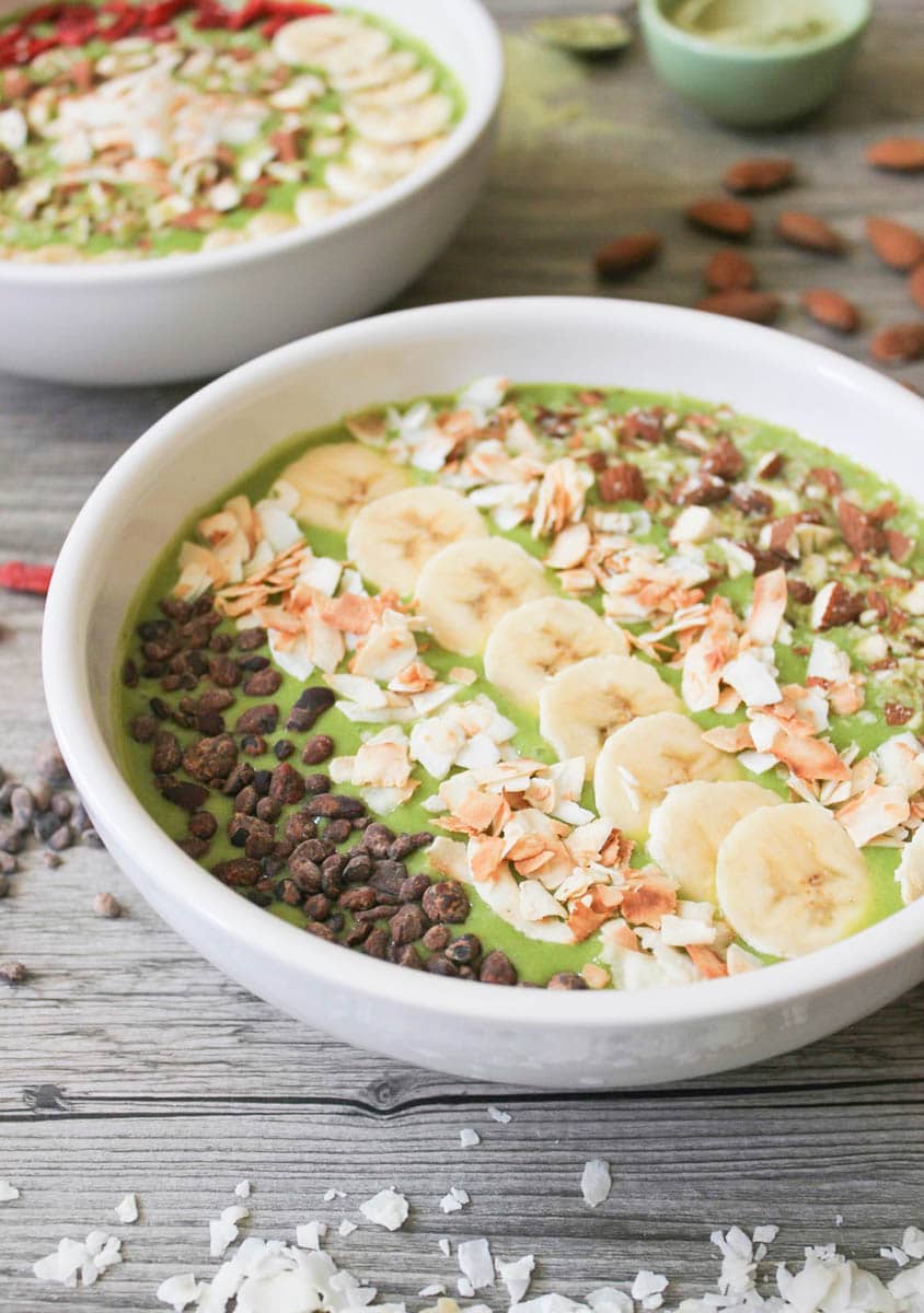 vegan-matcha-colada-smoothie-bowl-3