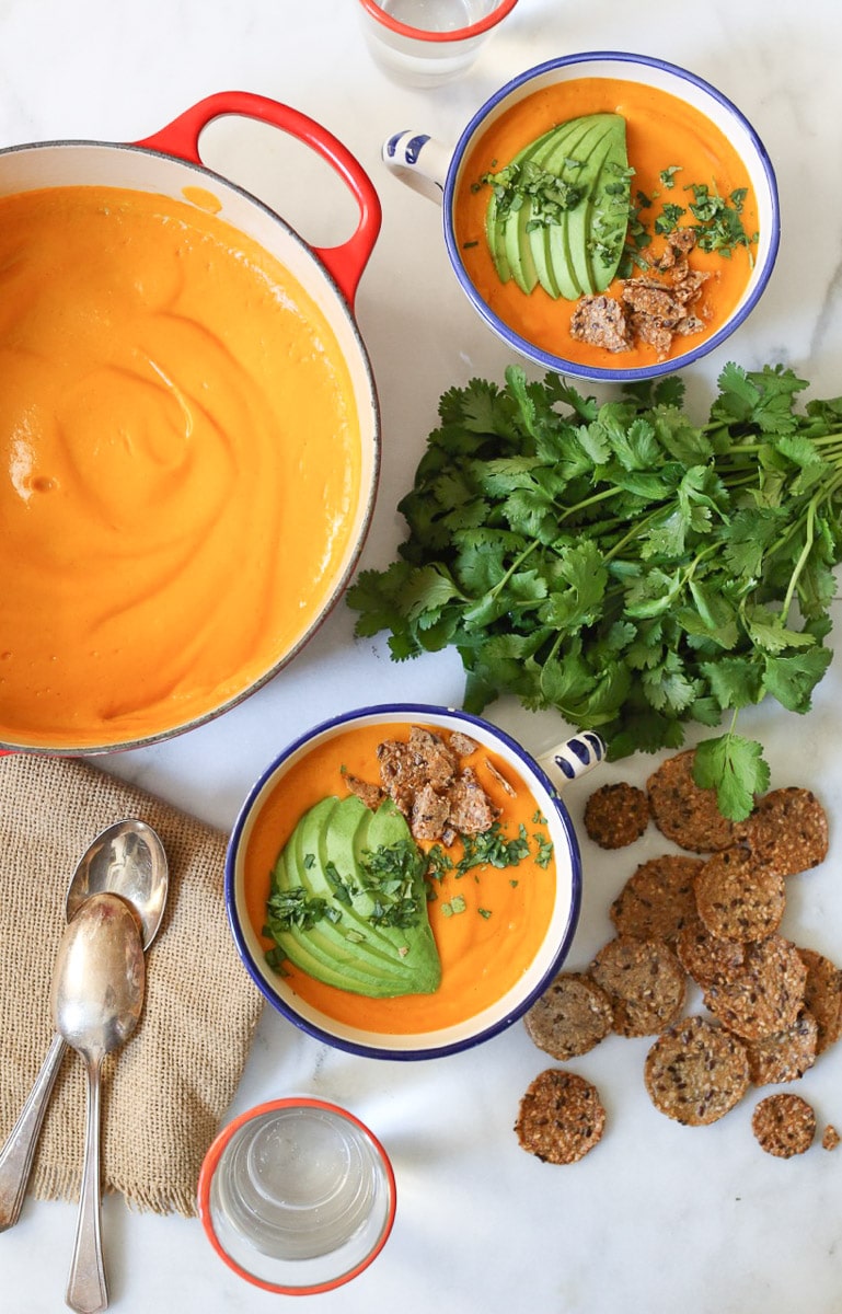 vegan-bell-pepper-soup-with-sweet-potato