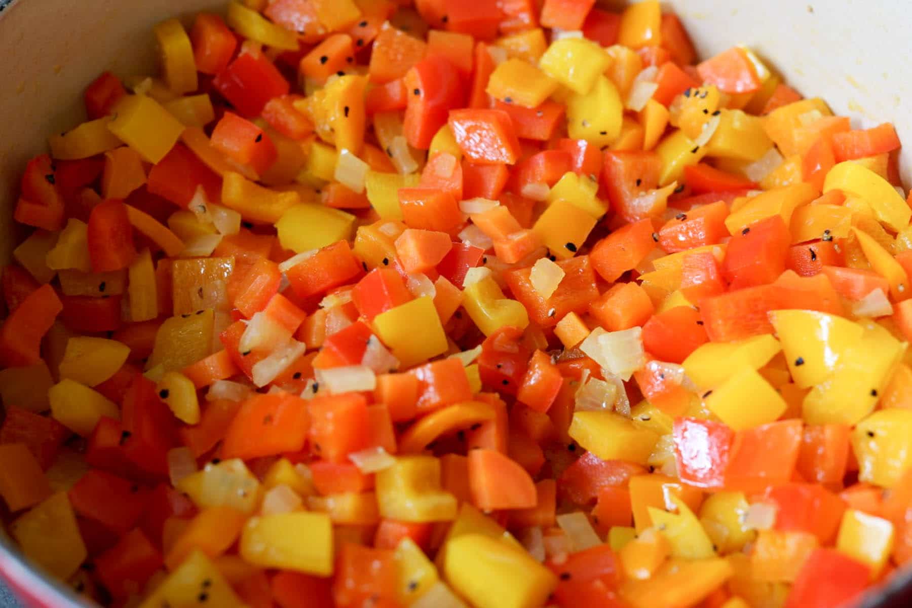 vegan-bell-pepper-soup-with-sweet-potato-step-1