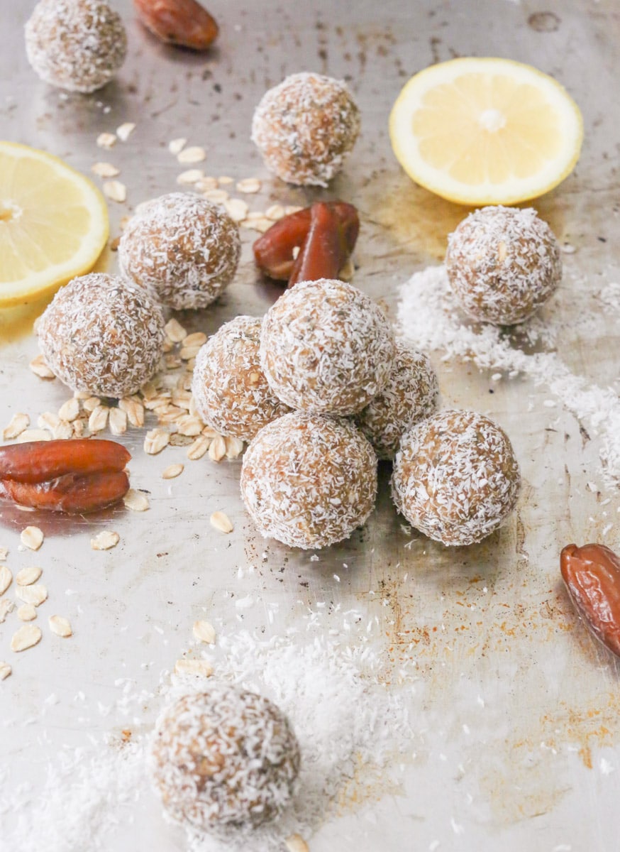 Vegan-Lemon-Coconut-Energy-Bites-4