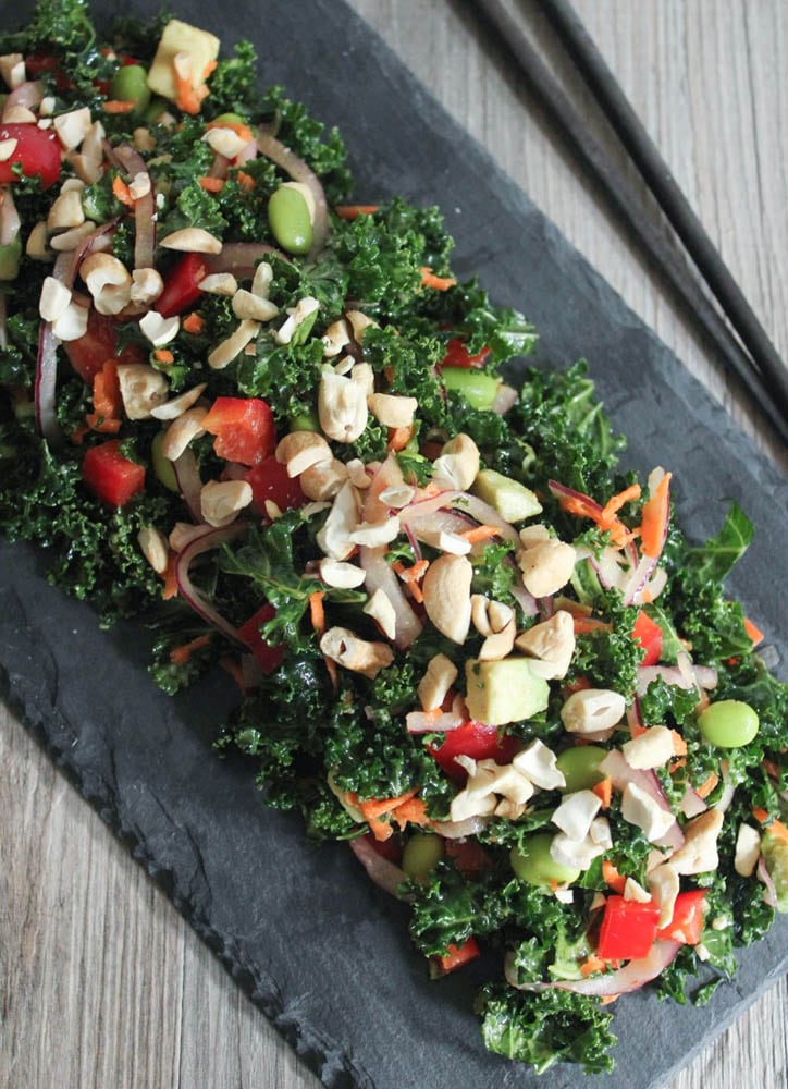 vegan-kale-salad-with-edamame-roasted-cashews-and-miso-dressing-2
