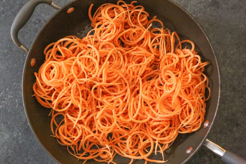 spicy-chicken-and-sweet-potato-noodle-bowls-step-4